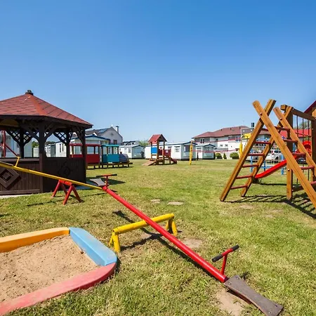 Rowyhills بيت خشبي