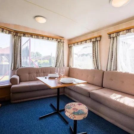 Rowyhills 롯지 로비